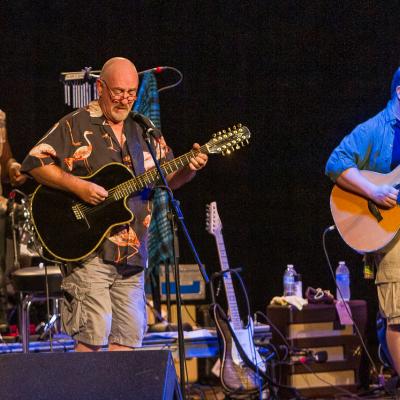 Dave Mason, 2013-07-18, Sherman Theater, Stroudsburg, PA